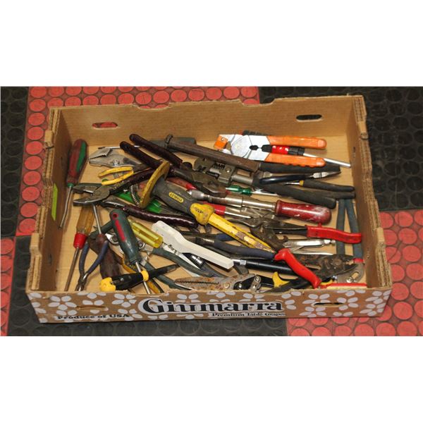BUNDLE OF MISC TOOLS