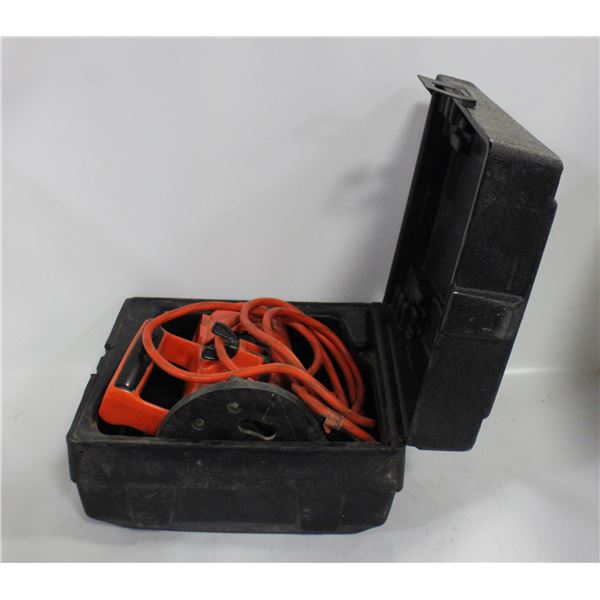BLACK AND DECKER 3/4 HP ROUTER