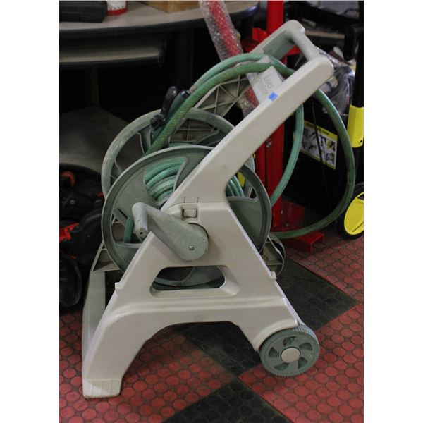 HOSE WITH REEL