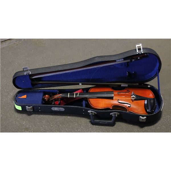 SKYLARKBAND VIOLIN & CASE