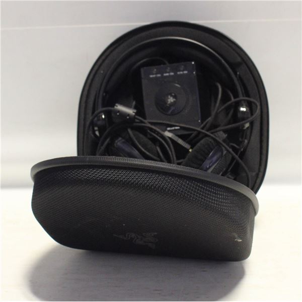 RAZER HUNTERSPIDER V-1 NOISE CANCELLING HEADPHONES