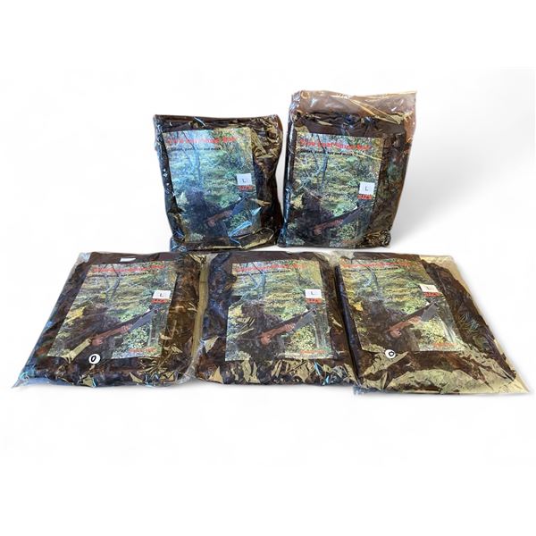 Leaf Camo Suit Size Large X 5 Includes Pants, Jacket and Mask