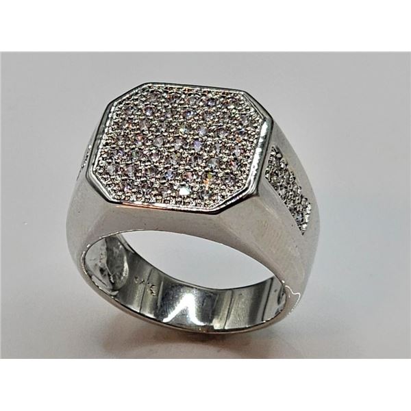 Mens 14 Kt Tri-Layered White Gold Lab Simulated Diamond Ring