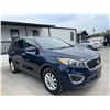 Image 2 : KIA SORENTO 2016 O/S TITLE 2 DAYS