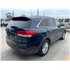 Image 3 : KIA SORENTO 2016 O/S TITLE 2 DAYS