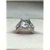 Image 1 : 2.0 Carat brilliant cut solitaire engagement ring.