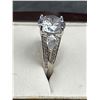Image 2 : 2.0 Carat brilliant cut solitaire engagement ring.
