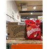Image 2 : Maltesers Malt Balls 24 Packs of 100g