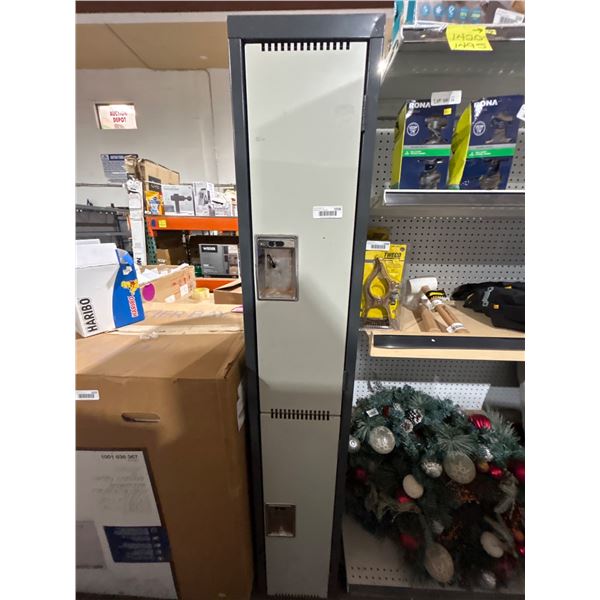 Metal Storage Locker With Ventilated Door Design