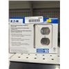 Image 3 : Eaton Mid-Size Single Gang Duplex Wallplates, 10-Pack