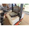 Image 14 : Nissan Propane Warehouse Forklift