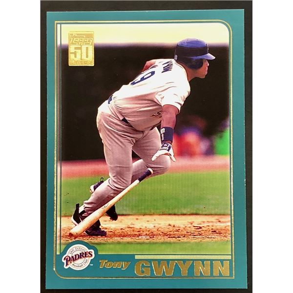 2001 TOPPS TONY GWYNN (HOF)