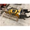 Image 2 : Montana # MB400EX Hydraulic Breaker