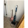 Image 2 : Stick Vac, Flex Boom Lamp