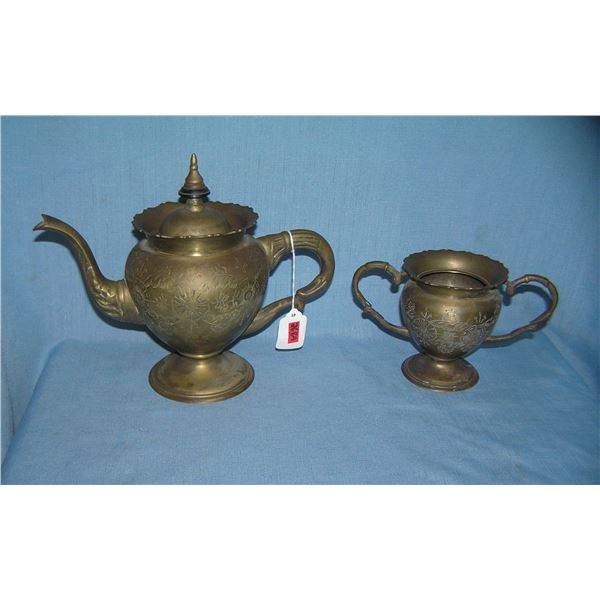 Great early coffee pot and 2 handled sugar bowl
