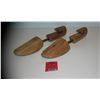 Image 1 : Pair of cedar shoe stretchers