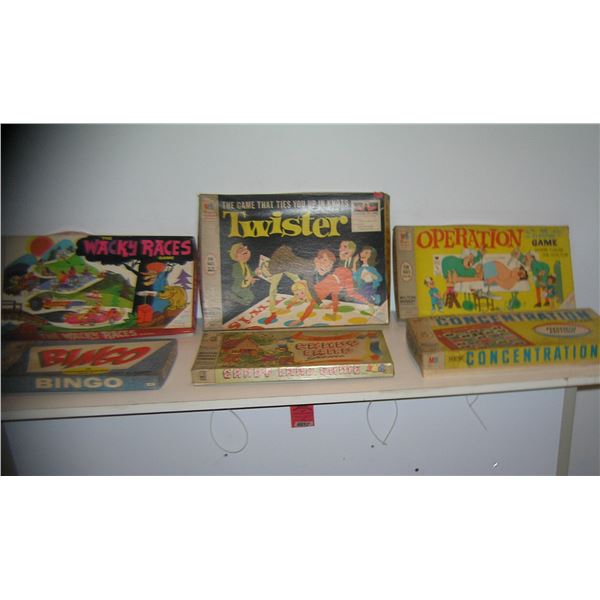 Large collection of vintage games