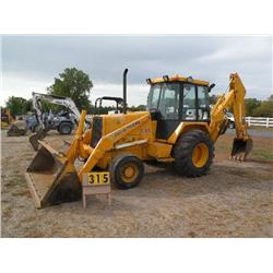John Deere 410C 4X4 backhoe