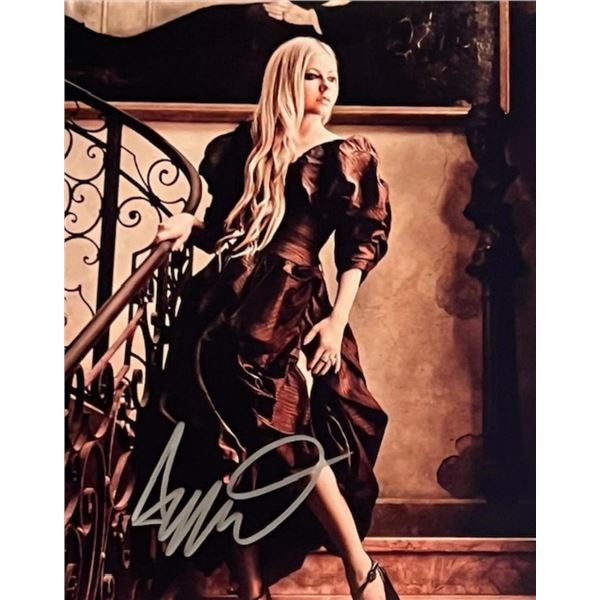 Avril Lavigne signed photo