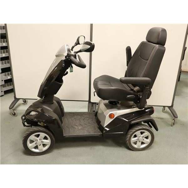 KYMCO MAXER MOBILITY SCOOTER *SHOWROOM DEMO 0km ODO* GLOSSY BLACK