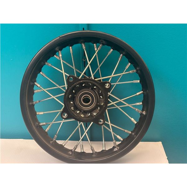 JANTE DE ROUE 10"d *NEUF*