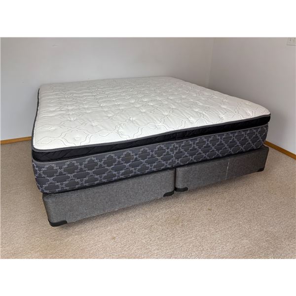 Sleep Country King Mattress & Boxsprings