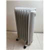 Image 2 : Duracraft Portable Radiator