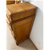 Image 4 : Antique Chest of Drawers