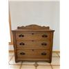 Image 1 : Vintage Dresser