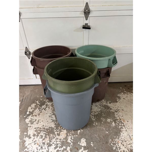 Plastic Garbage Bins