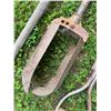 Image 2 : Vintage Lawn Tools