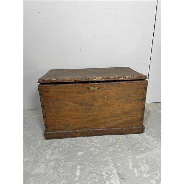 Vintage Storage Chest