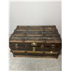 Image 2 : Vintage Travel Trunk