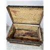 Image 3 : Vintage Travel Trunk