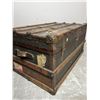 Image 4 : Vintage Travel Trunk