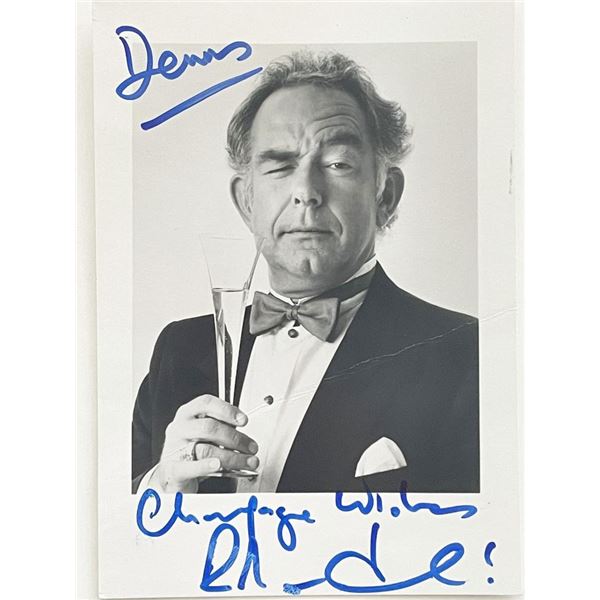 Lifestyles of the Rich and Famous Robin Leach signed photo