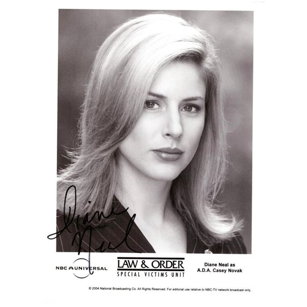 Law & Order: Special Victims Unit Diane Neal signed photo