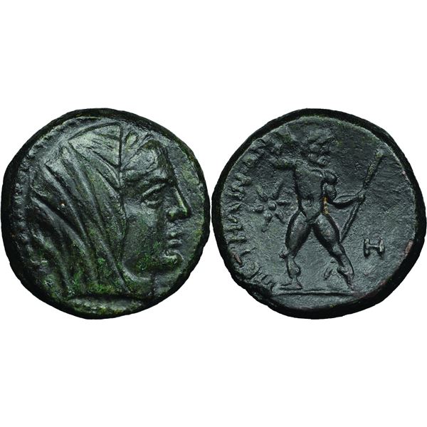 Petelia AE20, fin du 3e siècle av. J.C., AE 8.97 g.  Avers : Tête voilée de Déméter à droite. Revers