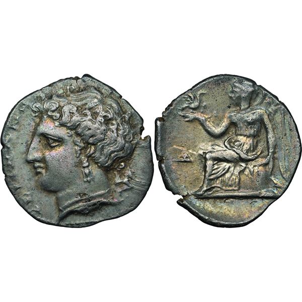 Terina Drachme, vers 300 av. J.C., AG 2.27 g.  Avers : TEPINAIΩN Tête de la nymphe à g. Derr