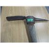 Image 1 : ESTATE:  PICK AXE