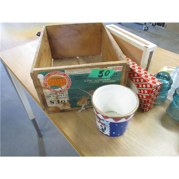 BOX C/W INSULATORS, FLASHLITE, ETC