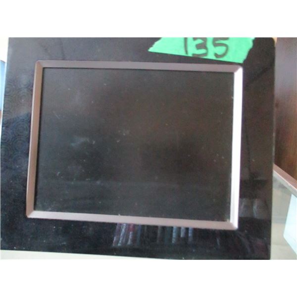 SAMSUNG SCREEN (APPROX. 6" X 5")