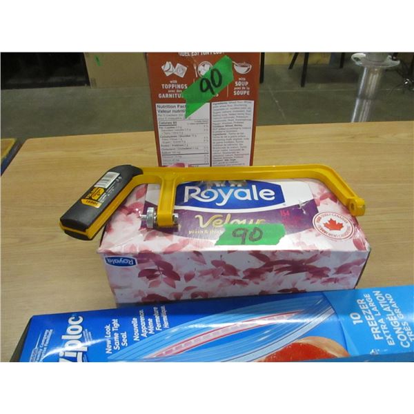 FREIGHT DAMAGE (AS IS):  TRAY C/W ZIPLOCK BAGS, CRACKERS, ETC