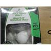 Image 2 : BOX C/W TENNIS BALLS