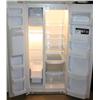Image 2 : GE Side by Side Refrigerator w / Icemaker