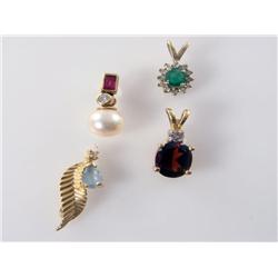 (4) 14kt Gold Emerald  Garnet Pearl Blue Topaz Being Sold Times The Money Total Retail $2,265     AA