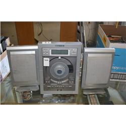 Fisher CD Player with Speakers