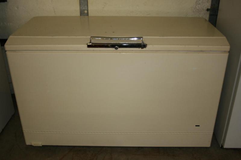 Sears Cold Spot Chest Freezer