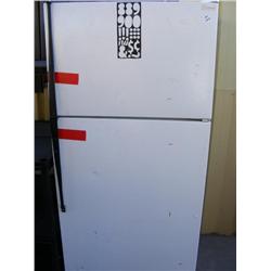 Fridge & Freezer