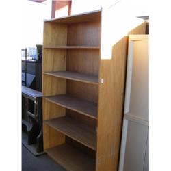 Set of 2 Wooden Shelves